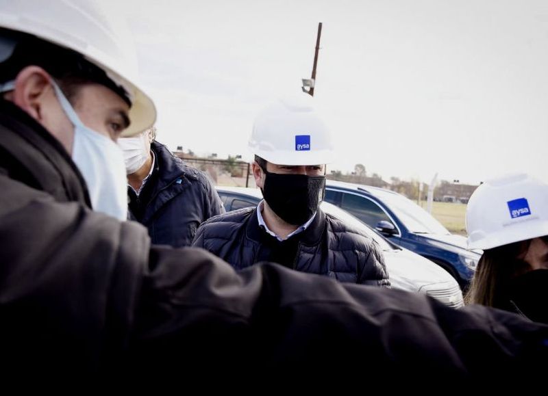 Leo Nardini y Malena Galmarini firmaron un convenio para extender la red de cloacas