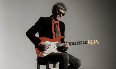 Homenaje a Luis Alberto Spinetta en Casa Abierta por el Día del Músico
