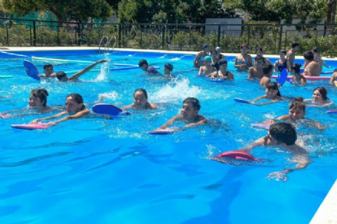 Team Verano 2026: actividades y pileta para jóvenes en Grand Bourg