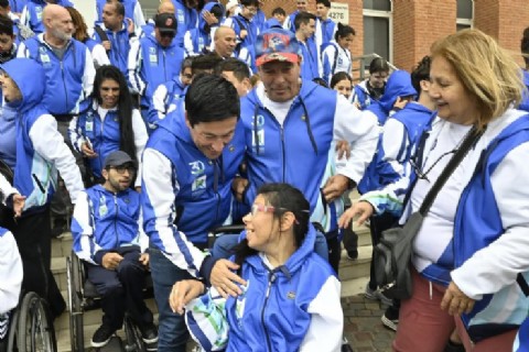 Nardini despidió a la delegación que competirá en la final de los Juegos Bonaerenses