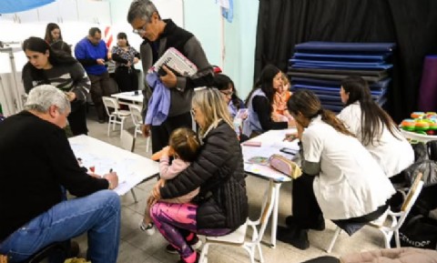 El municipio realizó controles médicos integrales para chicos en Sourdeaux