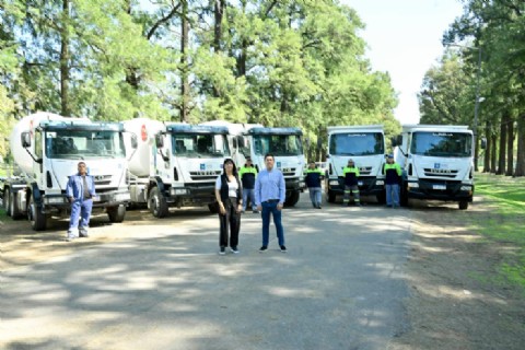 El intendente Leo Nardini suma maquinaria al área de Servicios Públicos y la Planta Hormigonera Municipal