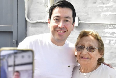 Con la presencia de Nardini, se celebró el Día del Adulto Mayor en diferentes puntos de la ciudad