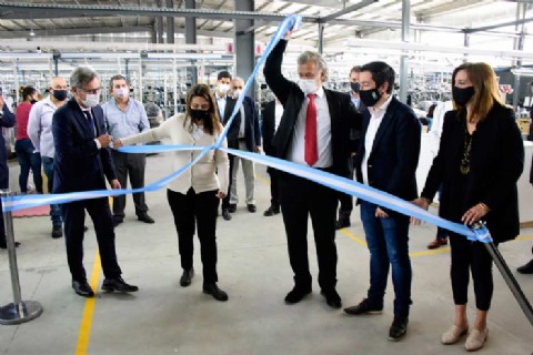 Derwill invierte 5 millones de dólares e inaugura una nueva planta en Malvinas Argentinas