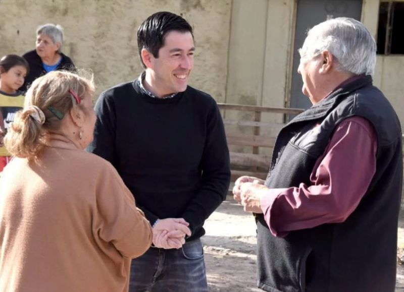 Nardini: "En Grand Bourg ya están habilitadas 12 nuevas cuadras de pavimento"