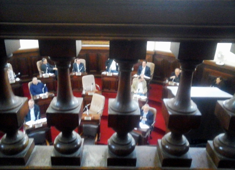 Concejo: "Mafias", repudio a los dichos del "polichorro" y reclamos por la muerte de Emilia