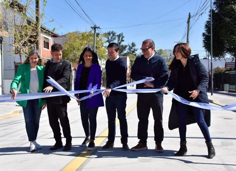 Se inauguró la repavimentación de la Avenida Eva Perón