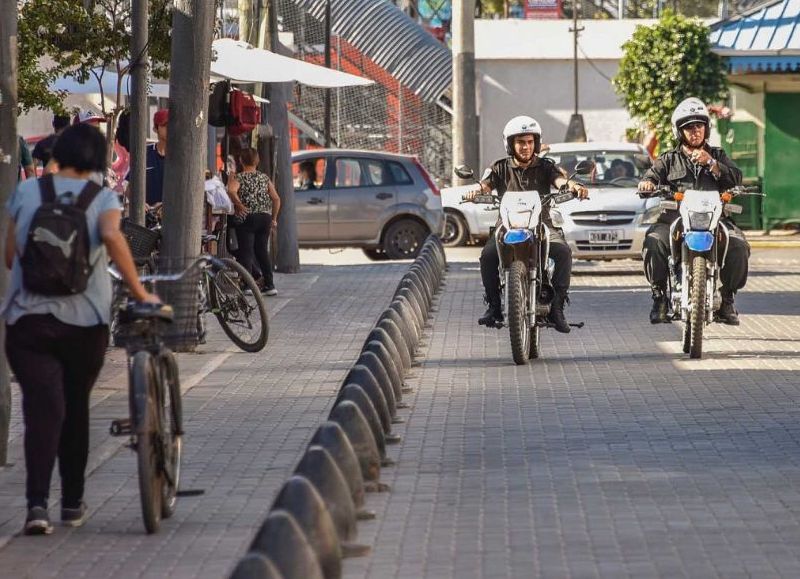 La Municipalidad refuerza la seguridad en los centros comerciales