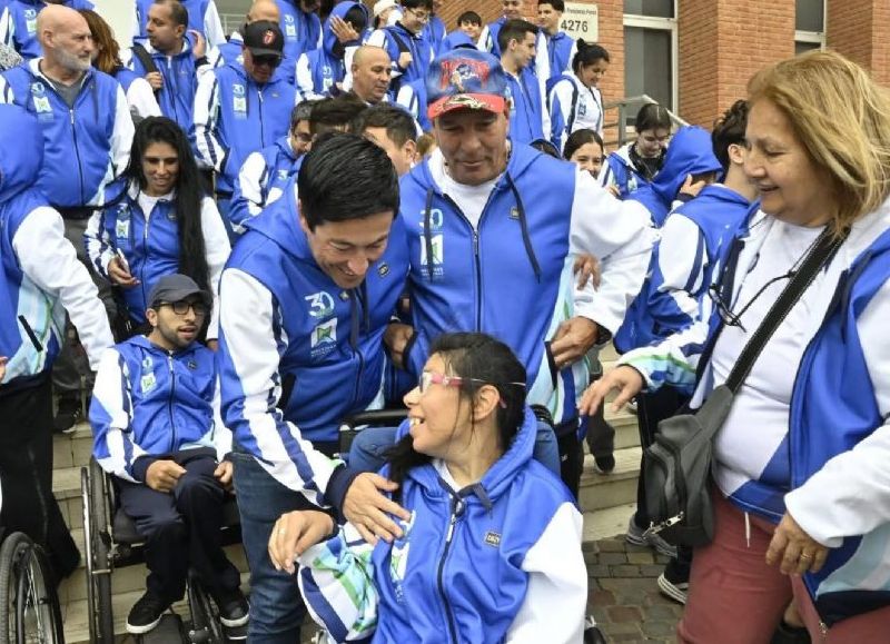 Nardini despidió a la delegación que competirá en la final de los Juegos Bonaerenses