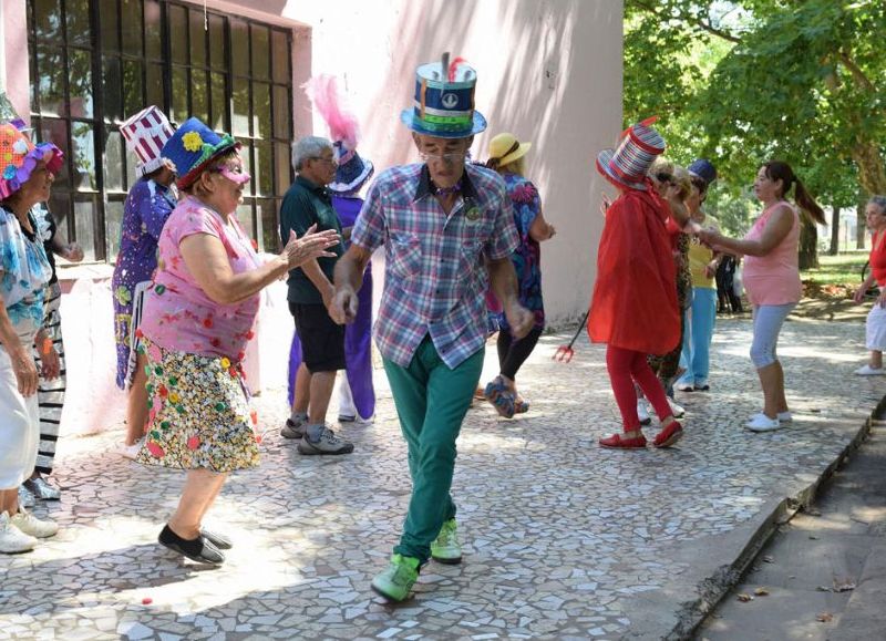 VIDEO | El Municipio realiza el primer Festival del Adulto Mayor